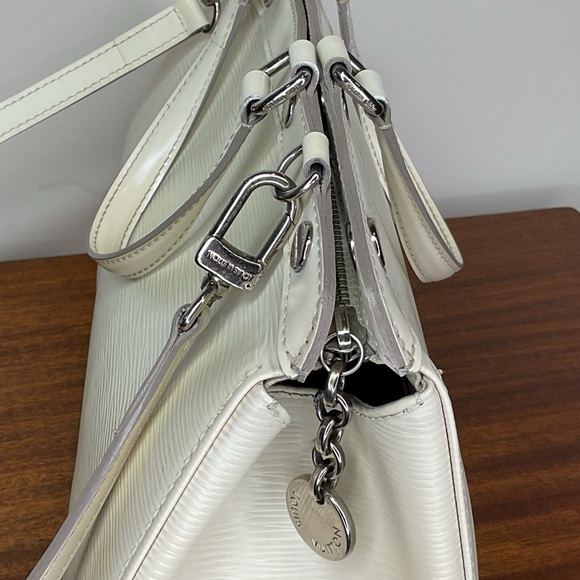 Louis Vuitton Brea MM Epi Ivory Satchel - Picture 14 of 14